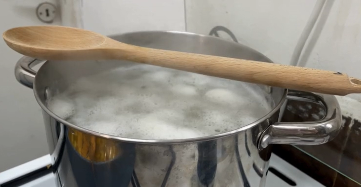 Never Spill While Boiling Water Again